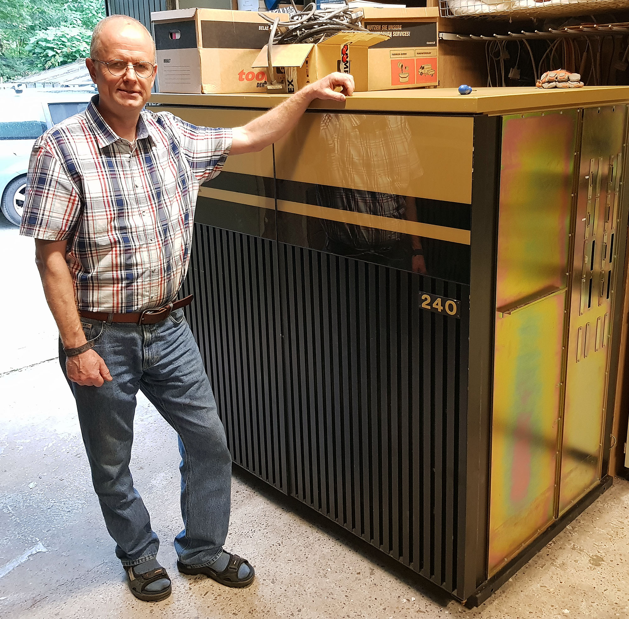 Convex C240 Arrived: c01
