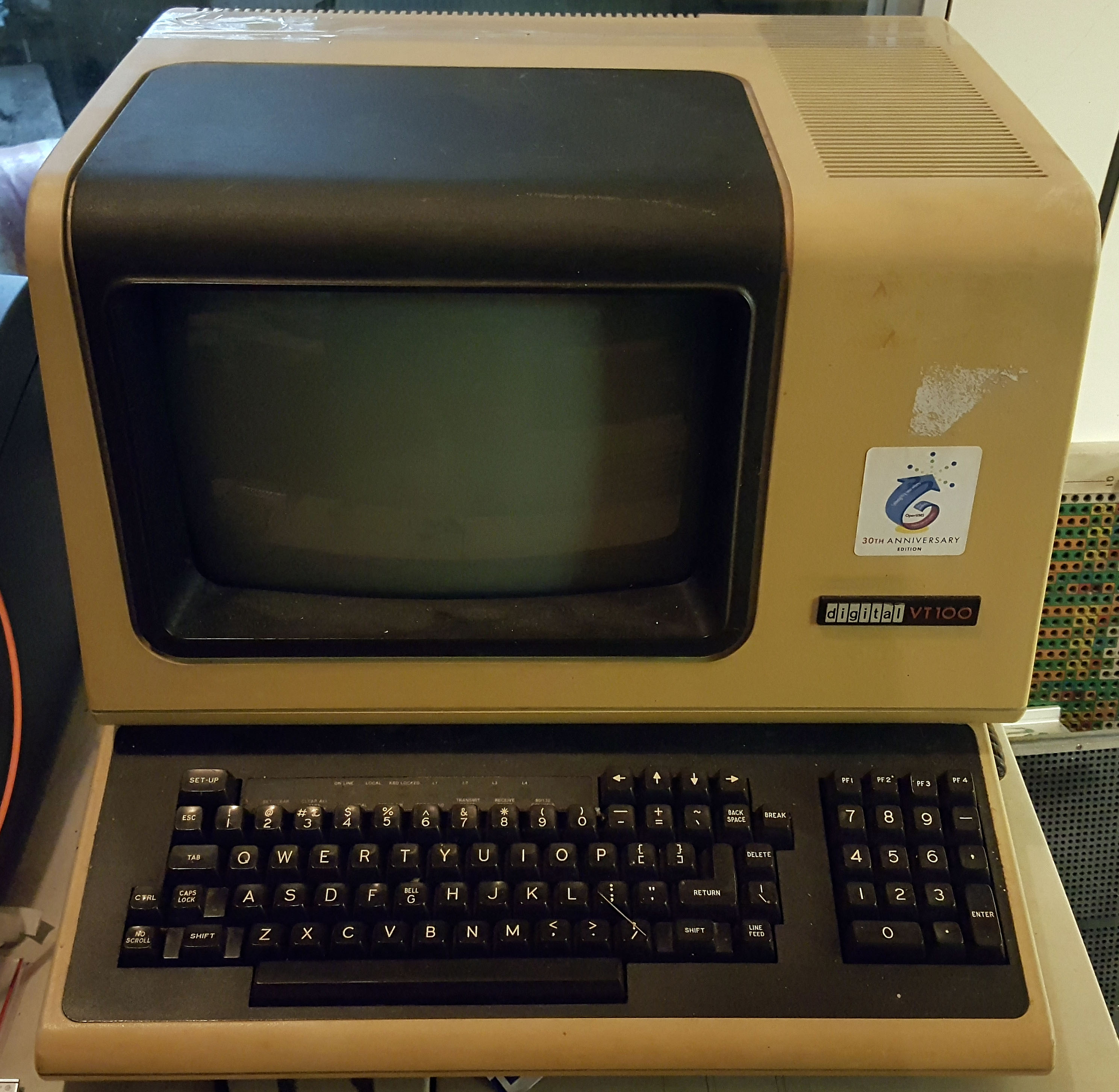 VT100: 2016 11 07 13.08.40